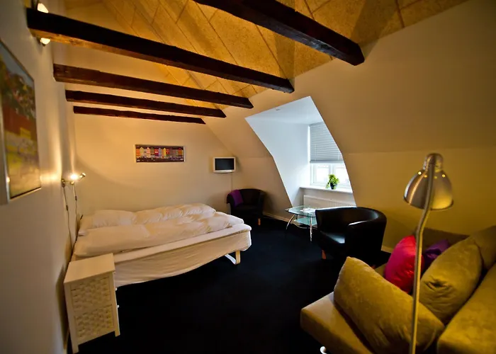 Hotellet 2*